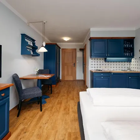 Mondi Am Грундльзее