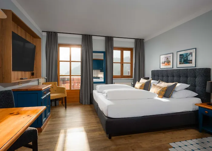 Mondi Am 3* غروندلسي